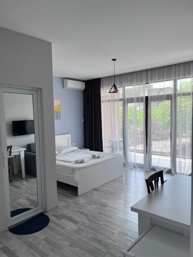 Guest House Madonna Kobuleti Dış mekan fotoğraf