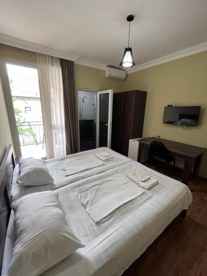 Guest House Madonna Kobuleti Dış mekan fotoğraf