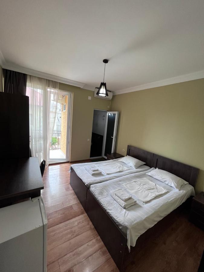 Guest House Madonna Kobuleti Dış mekan fotoğraf