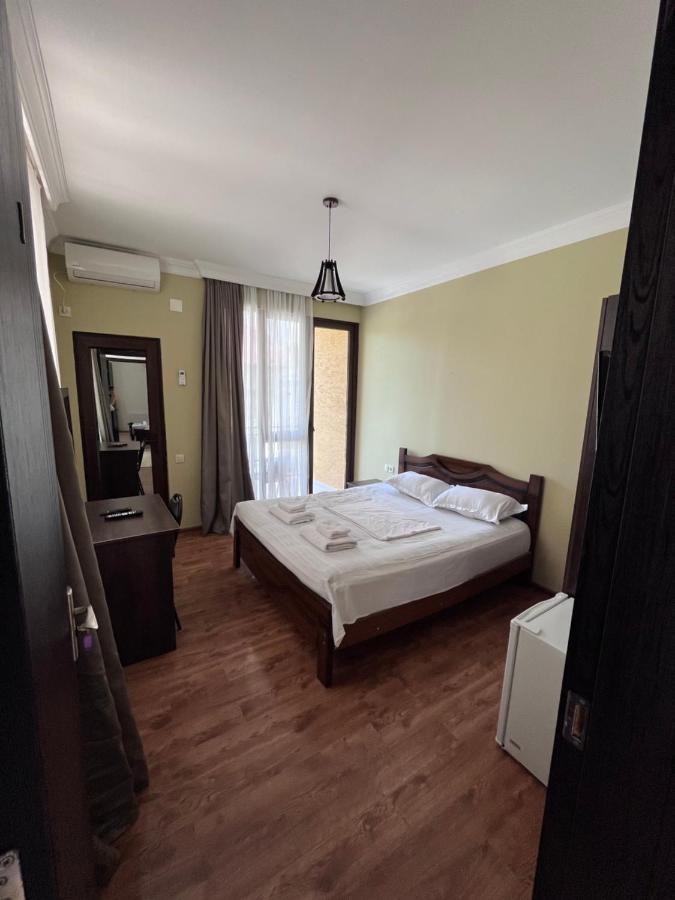 Guest House Madonna Kobuleti Dış mekan fotoğraf