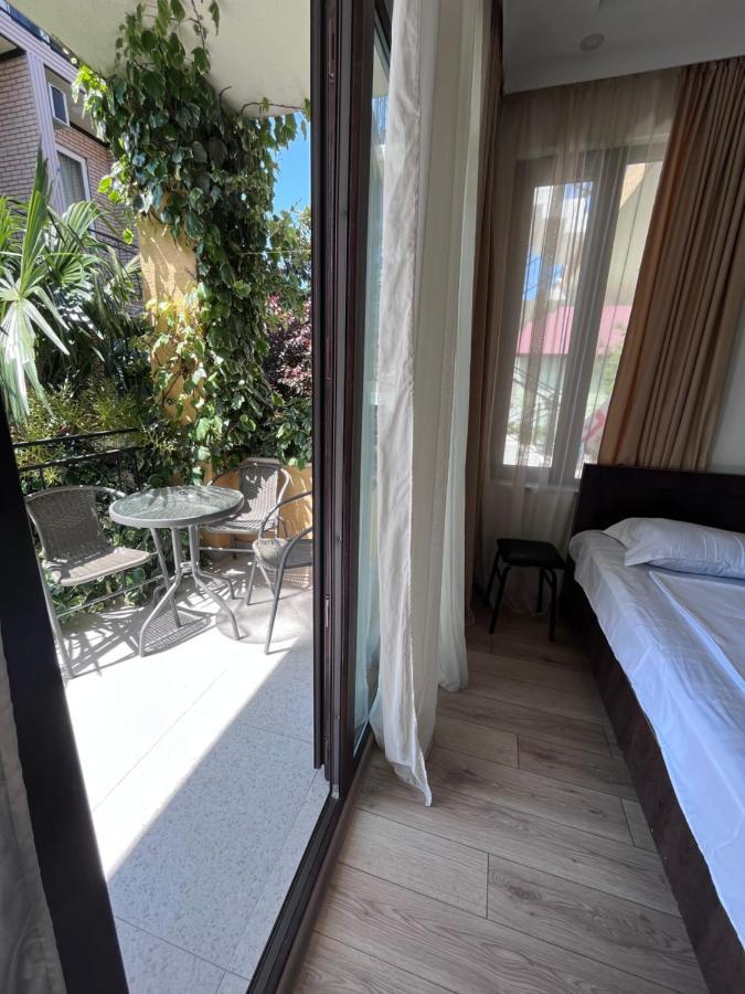 Guest House Madonna Kobuleti Dış mekan fotoğraf