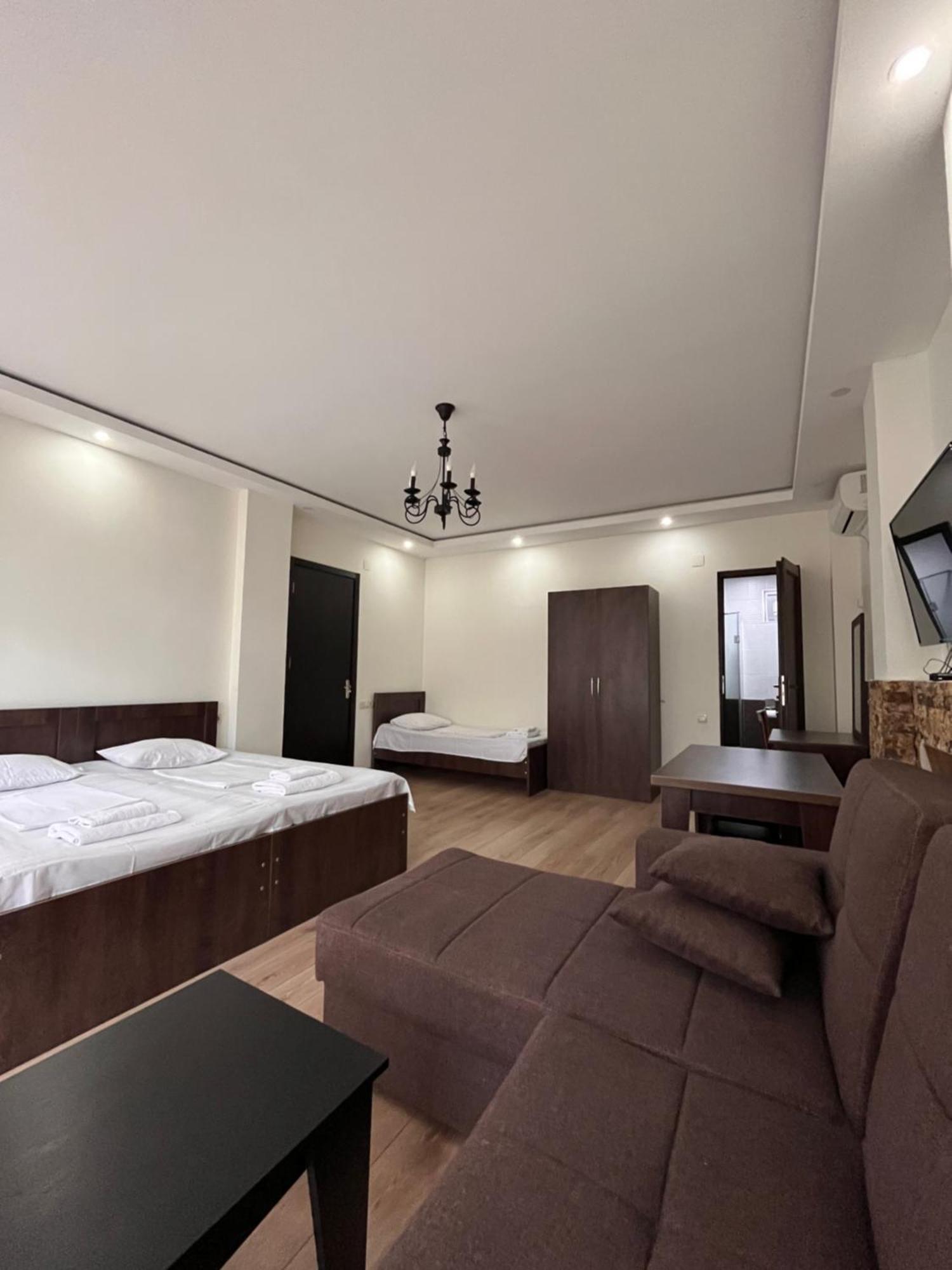 Guest House Madonna Kobuleti Dış mekan fotoğraf
