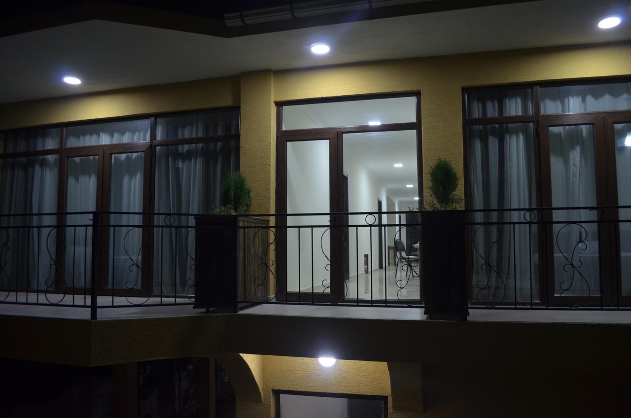 Guest House Madonna Kobuleti Dış mekan fotoğraf